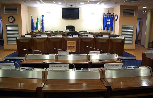 AVVISO VOUCHER PMI, NESSUN CAOS PER APERTURA SPORTELLO