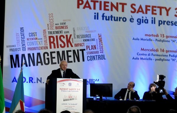 AL CARDARELLI SCUOLA ‘RISK MANAGEMENT’