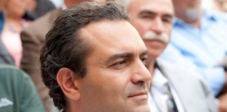 DE MAGISTRIS “REFERENDUM PER AUTONOMIA NAPOLI”