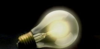 AD APRILE CONSUMI ELETTRICITÀ -0,6%