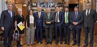 DESCALZI INCONTRA IL PRESIDENTE DEL MESSICO