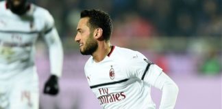 MILAN BATTE FIORENTINA 1-0, DECIDE CALHANOGLU