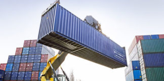 A LUGLIO EXPORT IN CALO, CRESCE IMPORT
