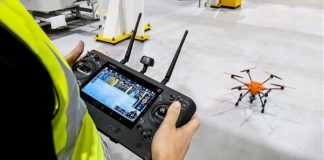 FORD SPERIMENTA DRONI SU LINEE PRODUZIONE