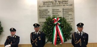 VIA D’AMELIO, CAPO POLIZIA DEPONE CORONA FIORI