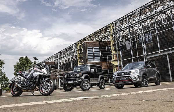 AL PARCO VALENTINO SUZUKI SI ISPIRA ALLA KATANA