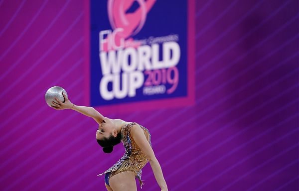 BIS DI FINALI A PESARO PER L’AZZURRA BALDASSARRI