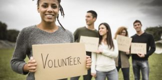 IN UE AUMENTA PARTECIPAZIONE AD ASPETTI SOCIALI