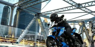 SUZUKI REGALA LA PATENTE A1 AI GIOVANI PILOTI