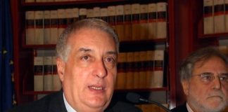 ARRESTATI PER CORRUZIONE PAOLO ARATA E IL FIGLIO