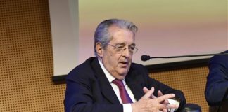 MORTO IL PRESIDENTE DI UNICREDIT SACCOMANNI