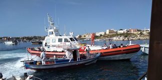 A LAMPEDUSA SBARCATI 38 MIGRANTI