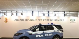 NUOVE LAND ROVER DISCOVERY PER LA POLIZIA