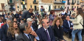 SUD, LEZZI “DA GOVERNO SEI RIGHE POTENTISSIME”