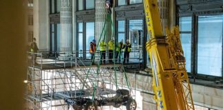 UN LAND ROVER DEFENDER ASSEMBLATO DA SELFRIDGES