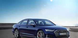 AUDI S8. SPORTIVA, ESCLUSIVA E FUTURISTICA