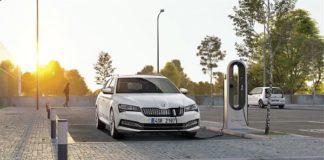 SKODA PORTA AL DEBUTTO IN ITALIA LA SUPERB IV