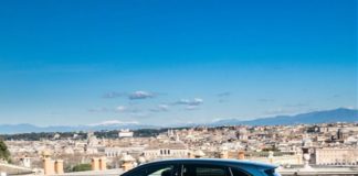 MERCEDES, NUOVA CLASSE B PIÙ AGGRESSIVA E TECNOLOGICA