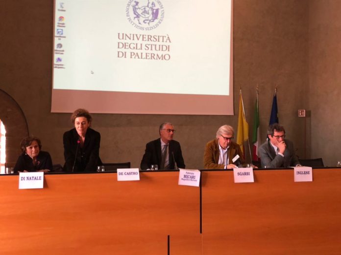 Nella foto Di Natale, De Castro, MIcari, Sgarbi e Inglese