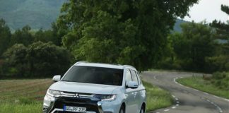 OUTLANDER PHEV 2019 REGISTRA EMISSIONI DI 46G/KM