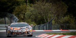 PIRELLI, RECORD AL NURBURGRING CON AVENTADOR SVJ