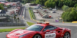 PIRELLI P ZERO COLOR EDITION IN PISTA CON FERRARI