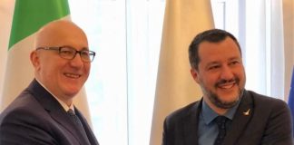 SALVINI “SBAGLIATO CEDERE A RICATTI ONG”
