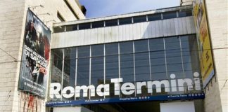 ROMA, ACCOLTELLATO PERCHE’ PORTA CROCIFISSO