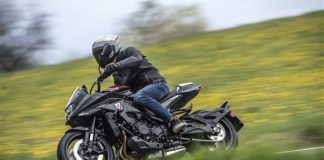 DEBUTTO IN GRANDE STILE PER LA NUOVA SUZUKI KATANA