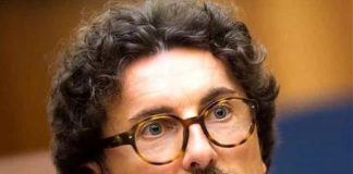 TONINELLI “RISCHIO POLTRONA? DO FASTIDIO”