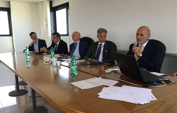 TAVOLA ROTONDA SU “INTELLIGENZA ARTIFICIALE IN SANITÀ”