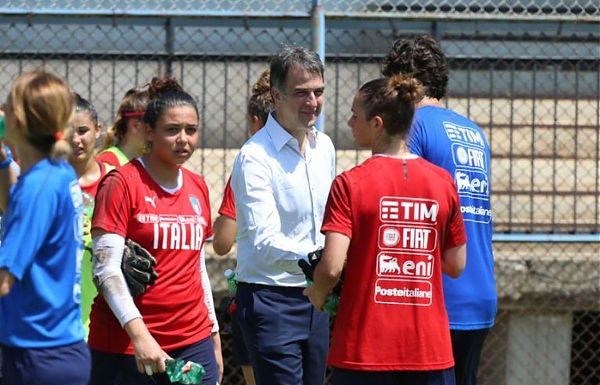 EURO U.19. AZZURRE IN RADUNO, VISITA FABBRICINI, UVA E COSTACURTA