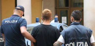 BETTARINI JR., 4 FERMI PER L’ACCOLTELLAMENTO