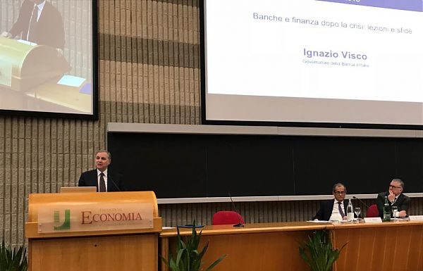 BANCHE, VISCO “INTERVENTI VIGILANZA CONTINUI”