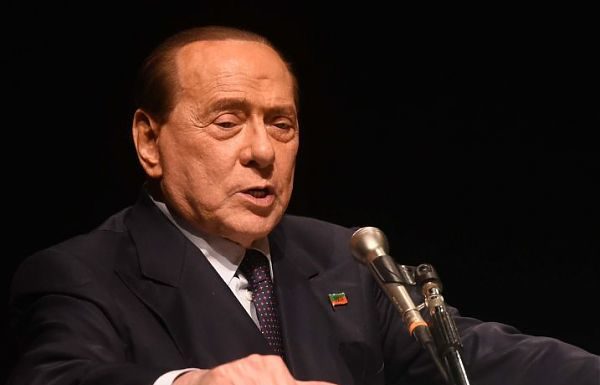 BERLUSCONI “CENTRODESTRA? SENZA DI NOI INCAPACI DI VINCERE E GOVERNARE”