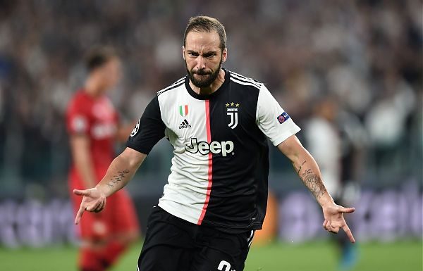 HIGUAIN, BERNARDESCHI E CR7, LA JUVE BATTE 3-0 IL BAYER LEVERKUSEN