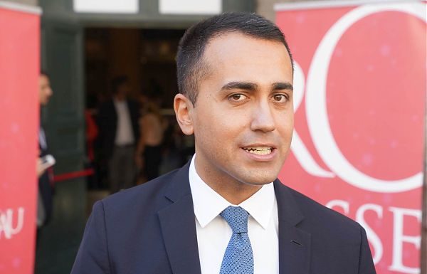 MIGRANTI, DI MAIO “DECISIONI SUI RIMPATRI IN 4 MESI”