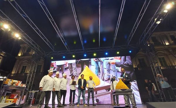 A CATANIA PREPARATO ARANCINO RECORD DA 32,7 CHILI