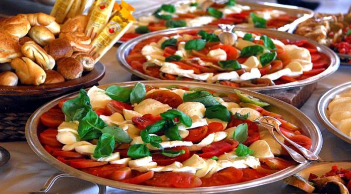 AUMENTA IL RISCHIO OBESITÀ E MALNUTRIZIONE TRA I GIOVANI