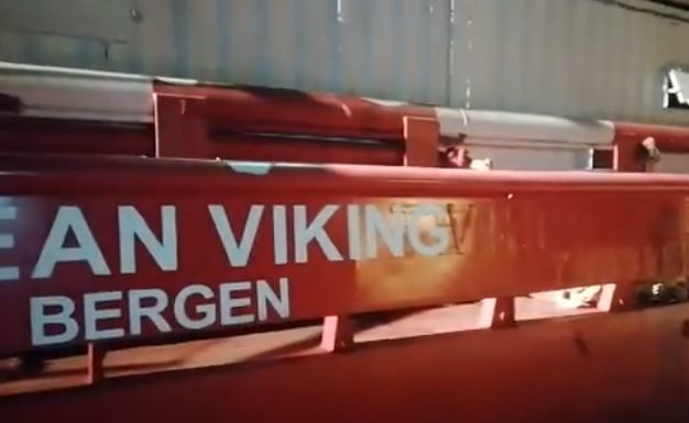 OCEAN VIKING GIUNTA A TARANTO PER SBARCO 176 MIGRANTI