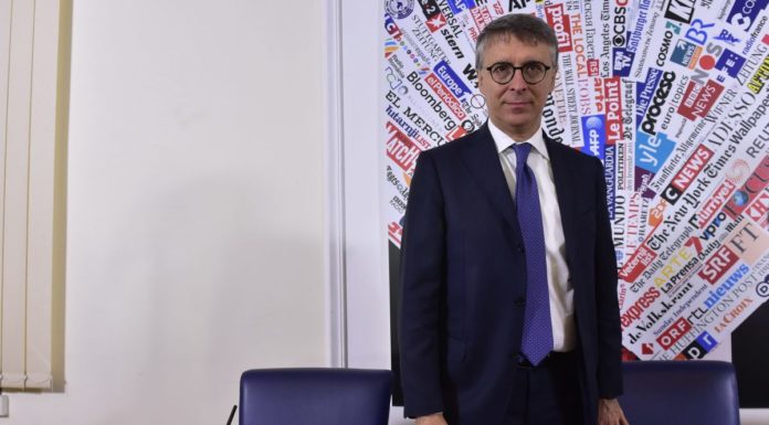 LE TANGENTI SI “SMATERIALIZZANO”. MENO CONTANTI, PIÙ POSTI DI LAVORO