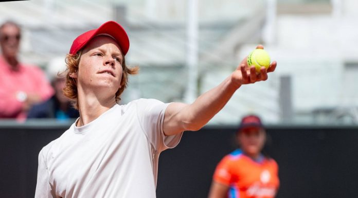 SINNER SI FERMA IN SEMIFINALE AD ANVERSA, WAWRINKA VINCE IN DUE SET