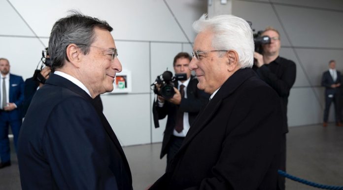 UE, MATTARELLA “GRAZIE AL CORAGGIO DI DRAGHI SISTEMA PIÙ SOLIDO”