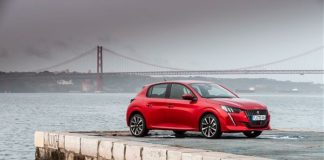 NUOVA PEUGEOT 208, LA GRINTA DEL LEONE