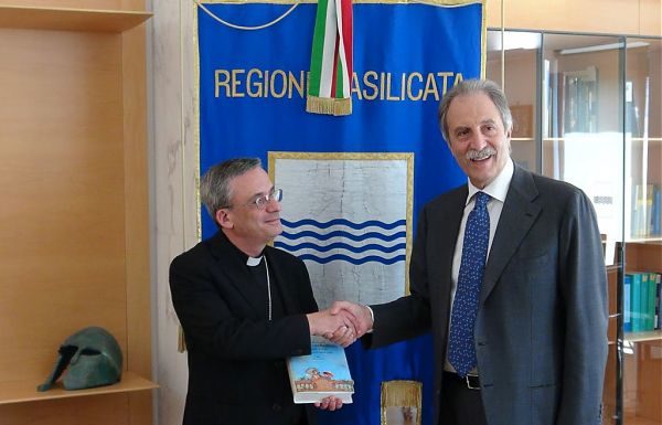 MONSIGNOR FANELLI INCONTRA BARDI “SALVAGUARDARE PIÙ DEBOLI”