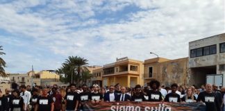 LAMPEDUSA RICORDA NAUFRAGIO 3 OTTOBRE 2013