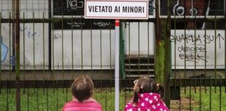 IN 10 ANNI TRIPLICATI MINORI POVERI