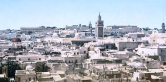 TUNISIA, DEFICIT COMMERCIALE 15 MLD DINARI