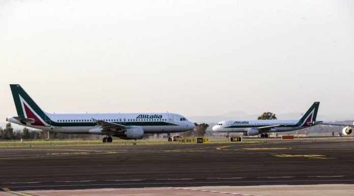 SU ALITALIA PESA COSTO DEL PETROLIO, MA RICAVI IN CRESCITA