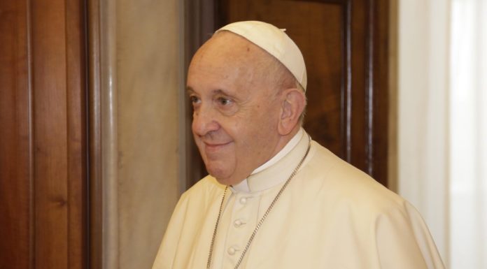 PAPA FRANCESCO “SERVONO CORAGGIOSE POLITICHE OCCUPAZIONALI”